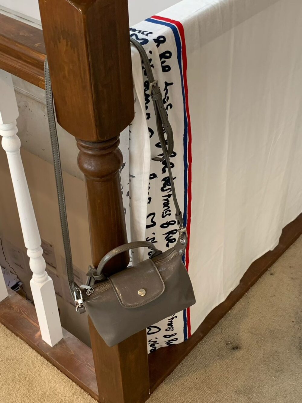 Leonie 迷你水餃包(可肩背)