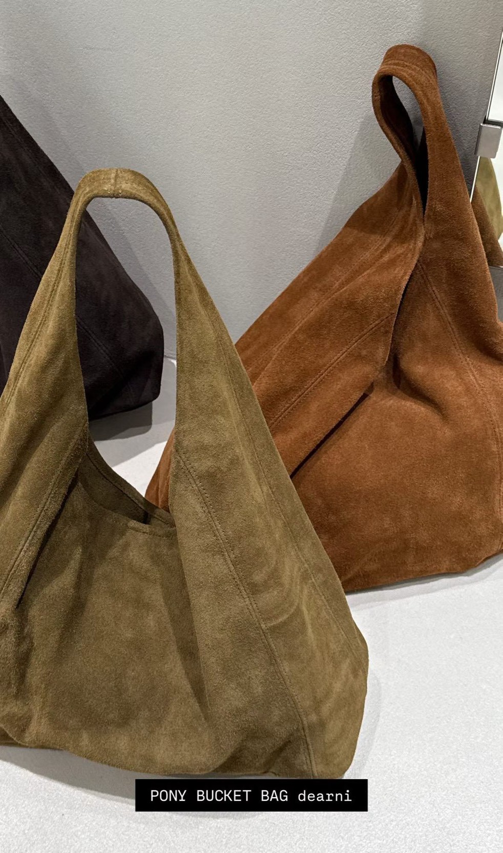 Dearni 牛皮托特包