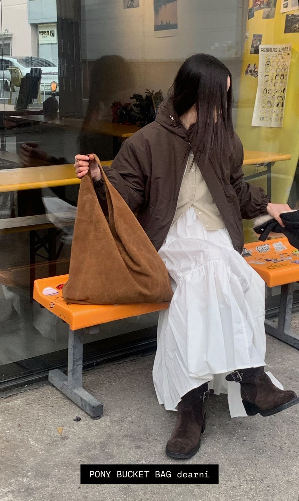 Dearni 牛皮托特包