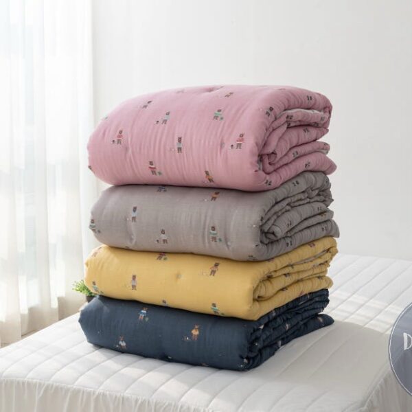 LINE_ALBUM_20251024_260225_31 韓國寢具 熊熊好朋友四季被