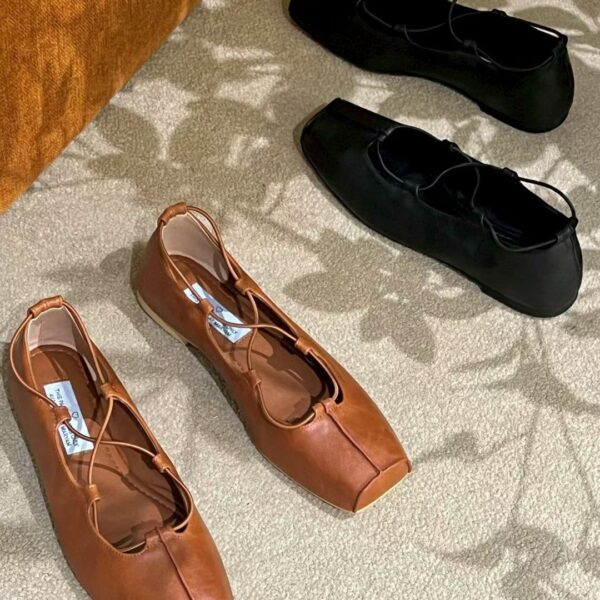 LINE_ALBUM_鞋_260314_10 復古方頭綁帶平底休閒鞋