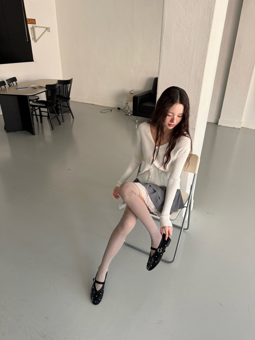 鉚釘點點瑪莉珍平底鞋
