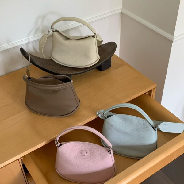 LINE_ALBUM_20251222_260402_3 Leonie 馬卡龍磁吸扣便當包