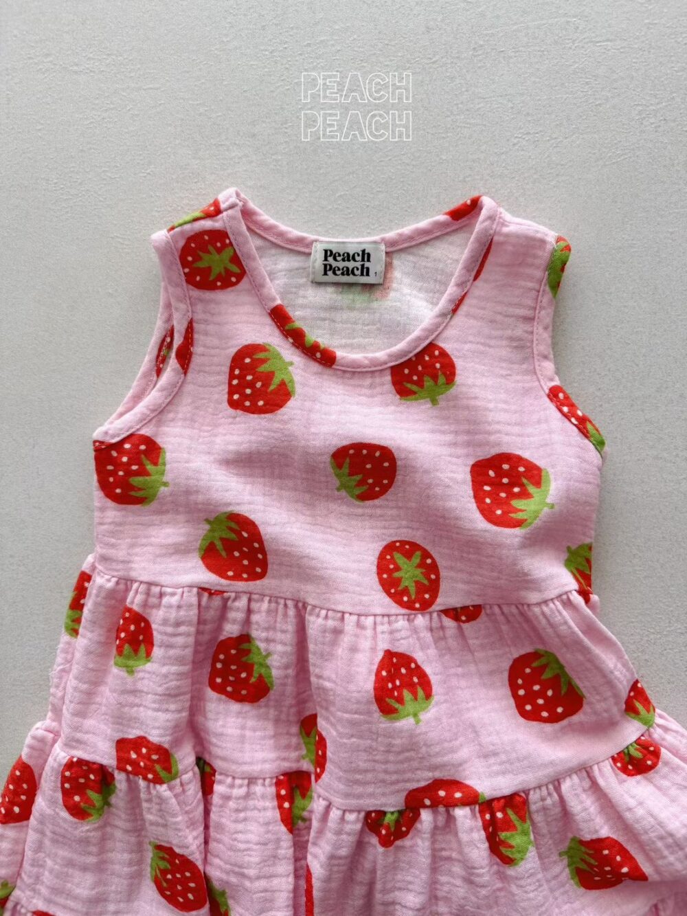 peachpeach 春夏草莓蛋糕裙無袖洋裝
