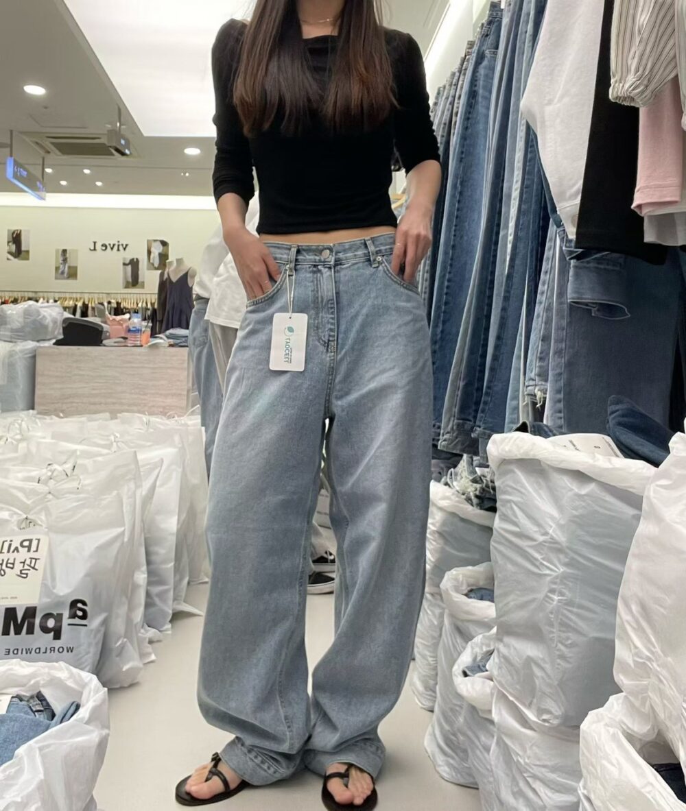 LINE_ALBUM_202646_260406_1 韓國女裝 Pai 牛仔褲 #1243