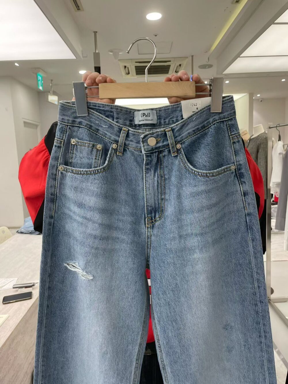 LINE_ALBUM_202646_260406_11 韓國女裝 Pai 牛仔褲 #1242