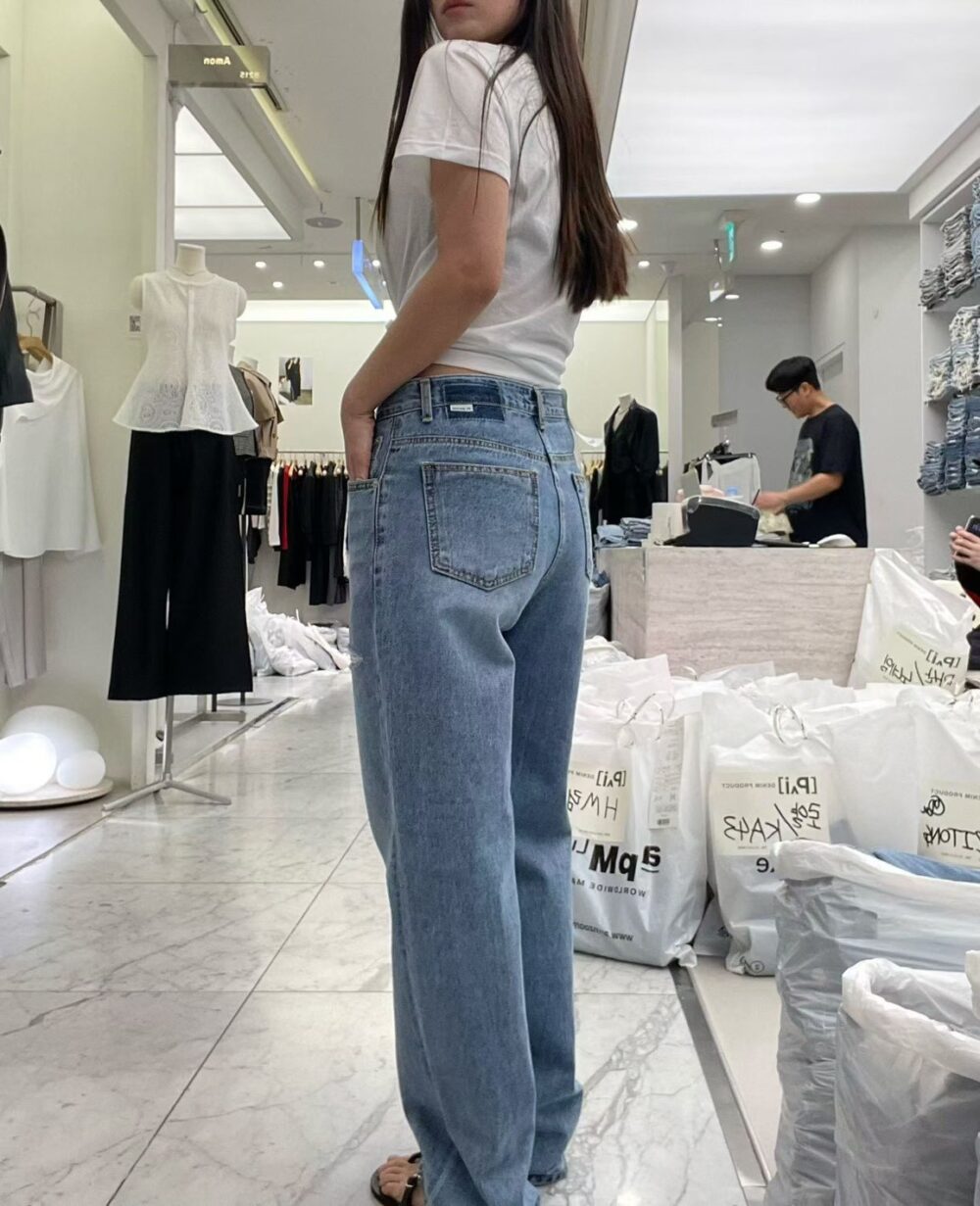 LINE_ALBUM_202646_260406_15 韓國女裝 Pai 牛仔褲 #1242