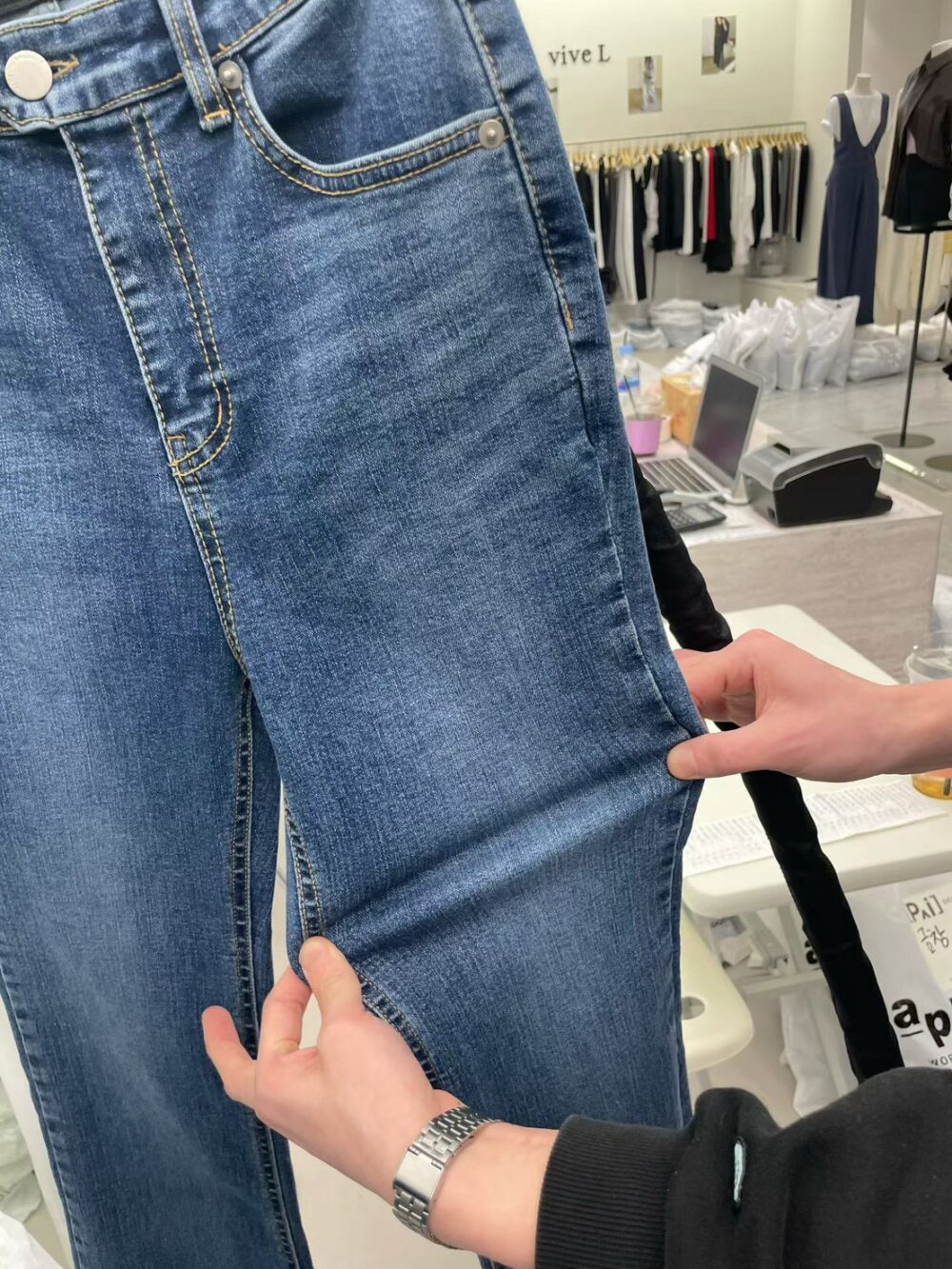 LINE_ALBUM_202646_260406_27 韓國女裝 Pai 彈力牛仔褲 #2107