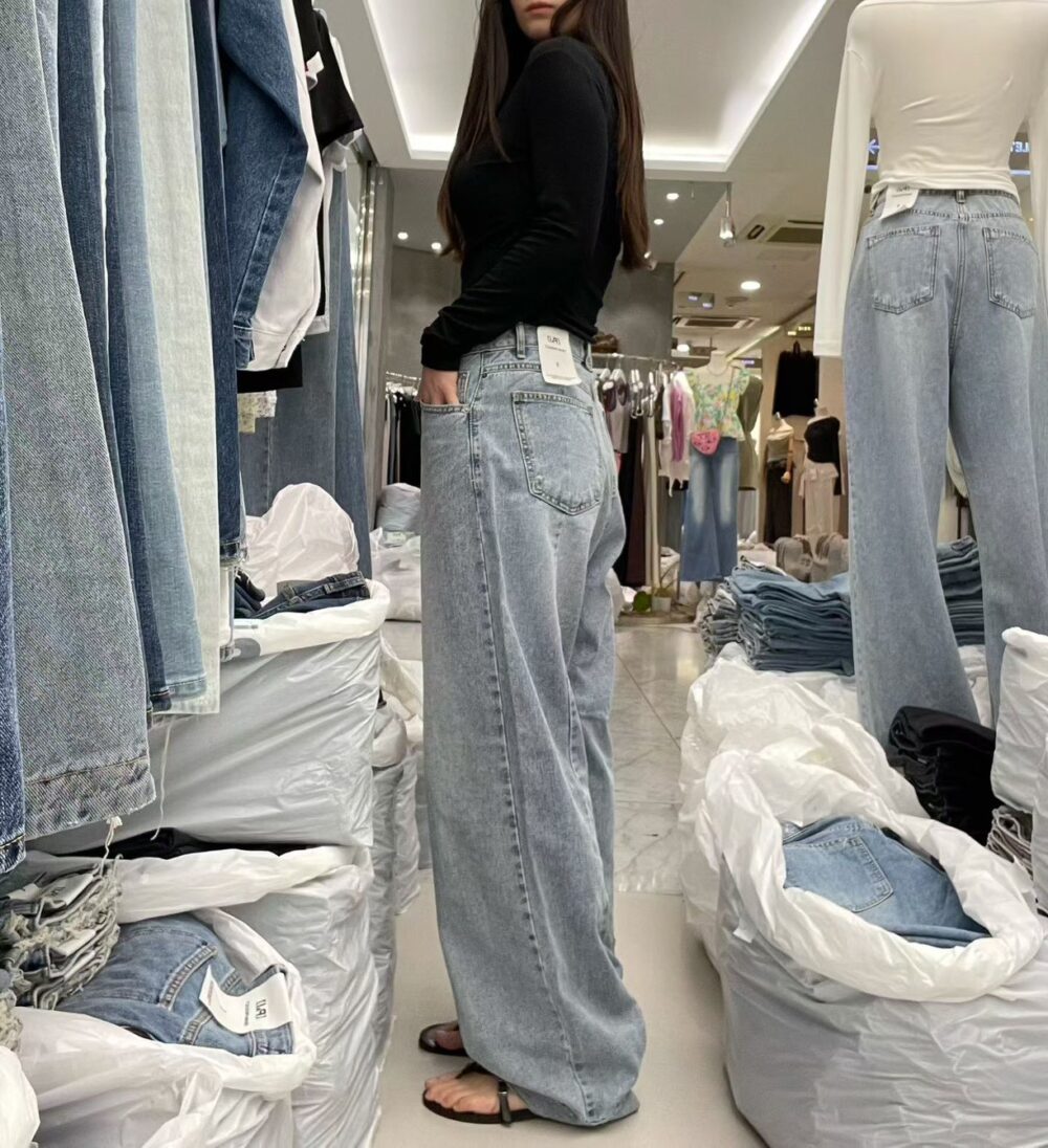 LINE_ALBUM_202646_260406_3 韓國女裝 Pai 牛仔褲 #1243