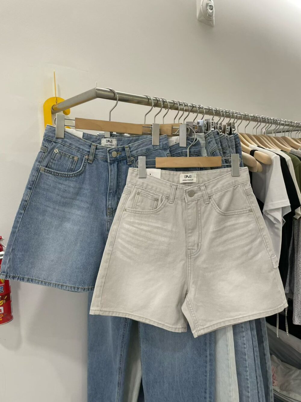 LINE_ALBUM_202646_260422_6 韓國女裝 pai 夏季牛仔短褲 #4020