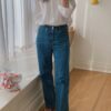 LINE_ALBUM_2026317_260526_15 韓國女鞋 夏季T字平底涼鞋