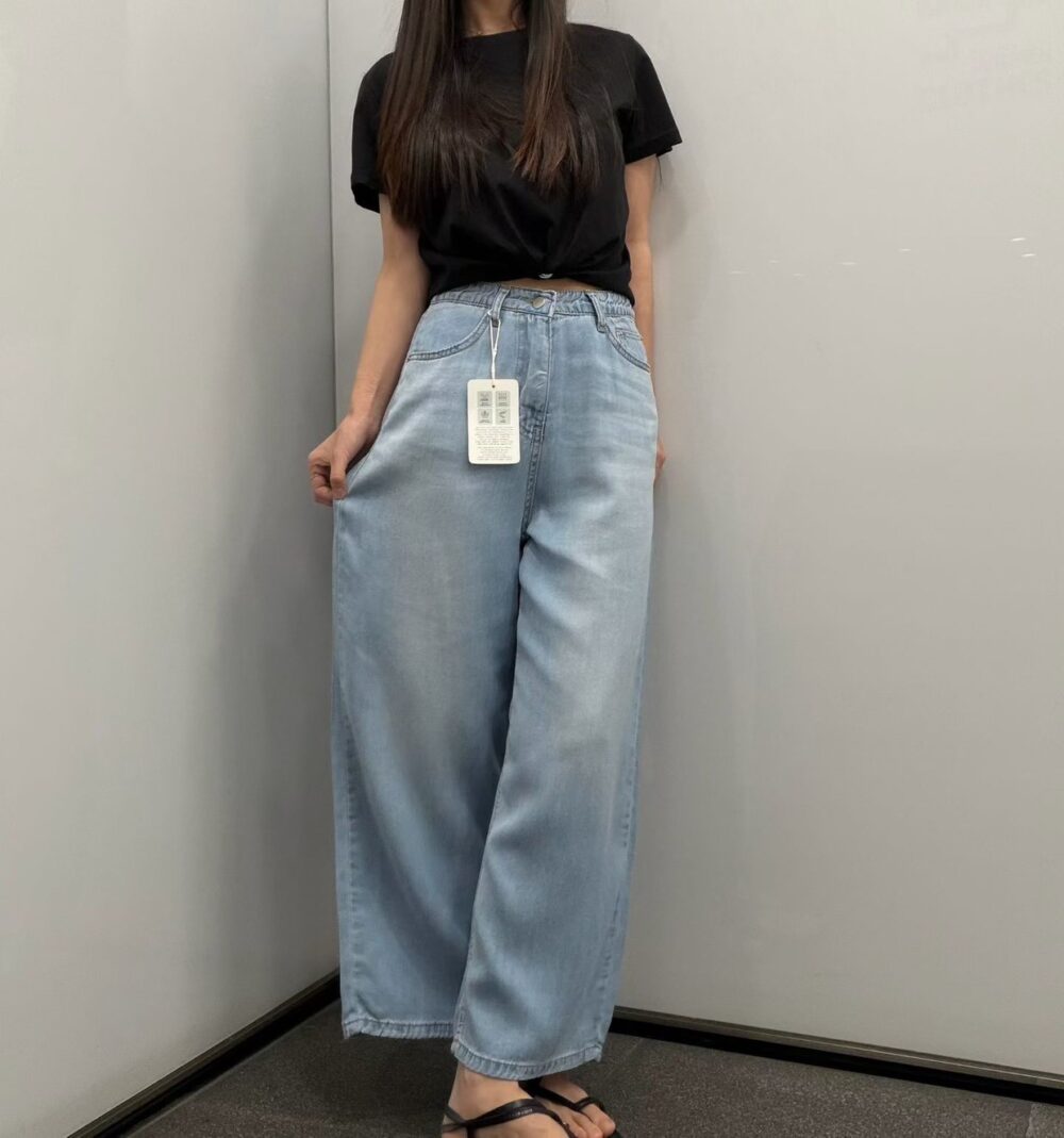 LINE_ALBUM_202646_260528_5 韓國女裝 9分天絲牛仔褲 #1256
