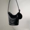 LINE_ALBUM_20251222_260611_10 bucks&leather 單肩水桶包/小款