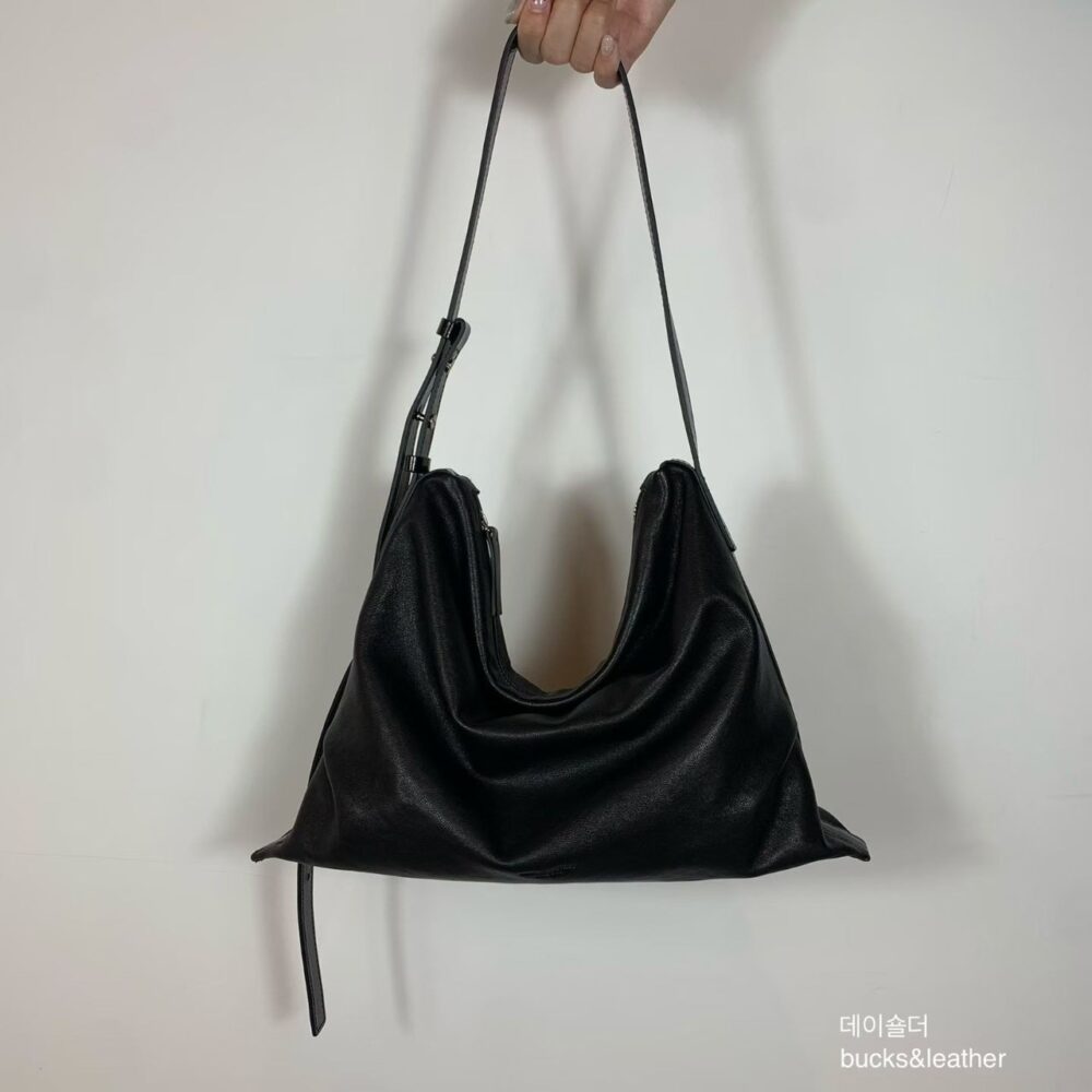 LINE_ALBUM_20251222_260611_17 bucks&leather 經典慵懶單肩包(大款/小款)