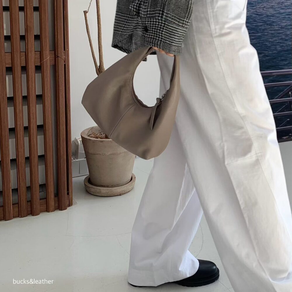 LINE_ALBUM_20251222_260611_2 bucks&leather coconut bag 手提包