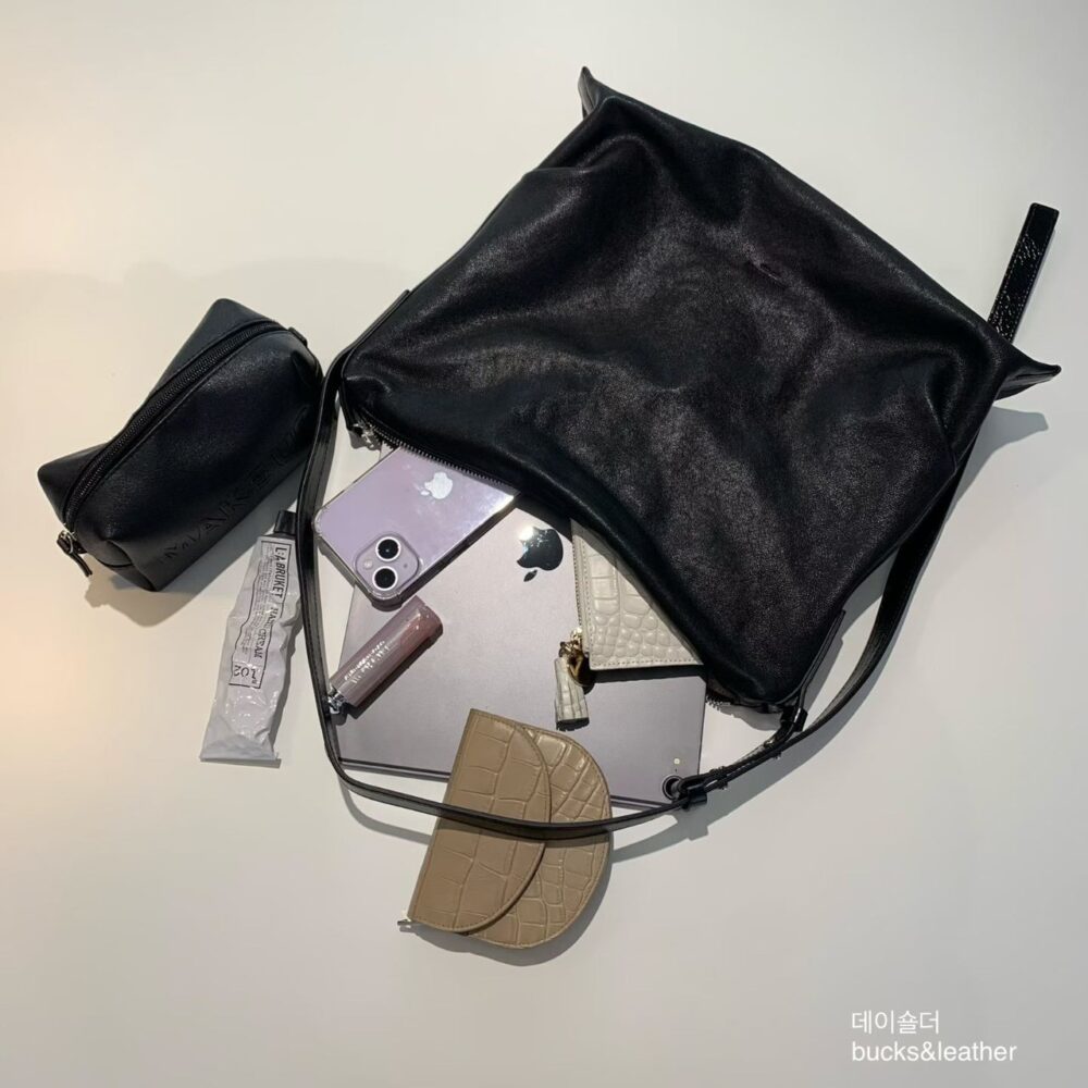 LINE_ALBUM_20251222_260611_21 bucks&leather 經典慵懶單肩包(大款/小款)