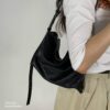 LINE_ALBUM_20251222_260611_23 bucks&leather 經典慵懶單肩包(大款/小款)