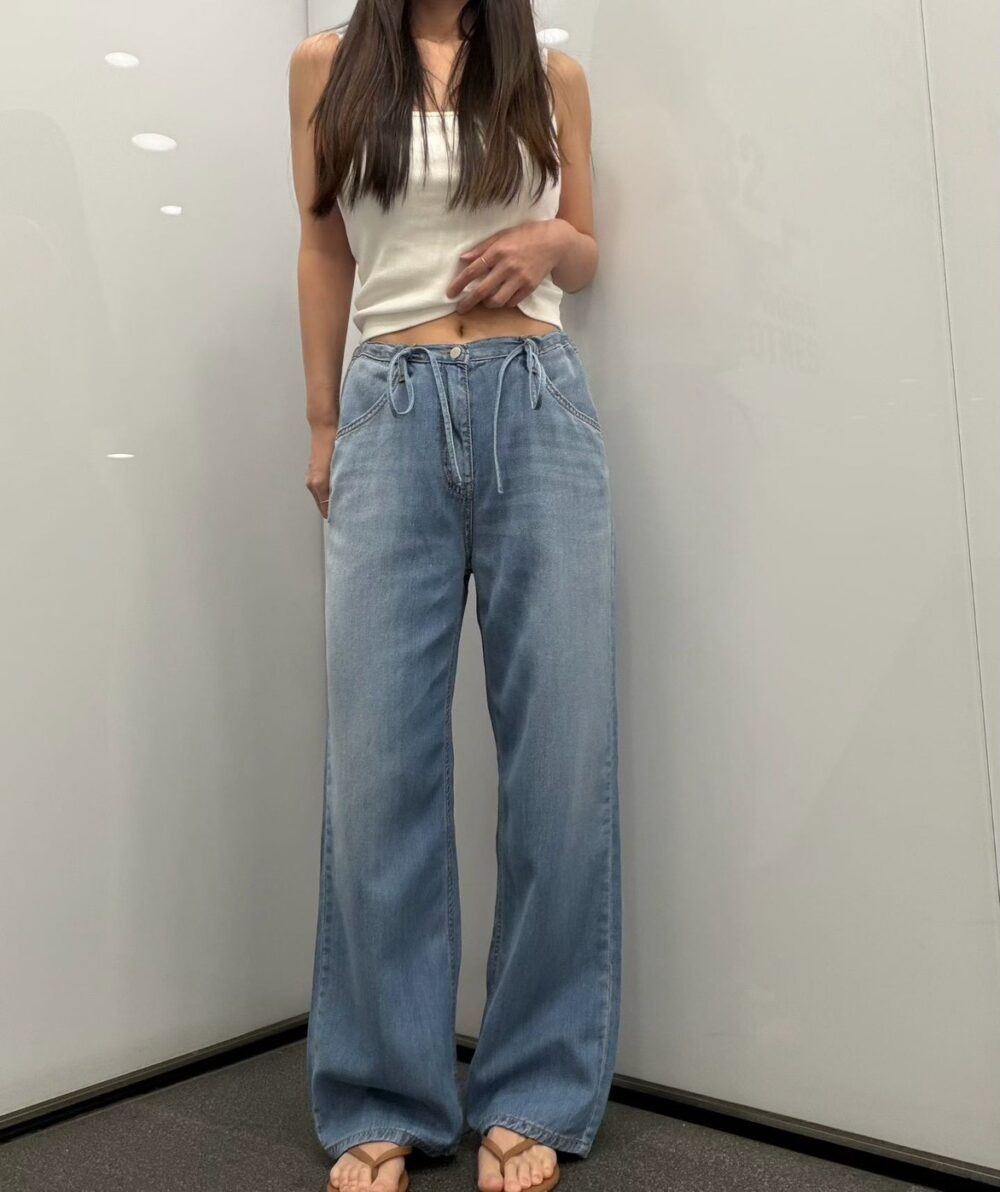 LINE_ALBUM_202646_260601_2 韓國女裝 中腰綁帶直筒牛仔褲 #1257