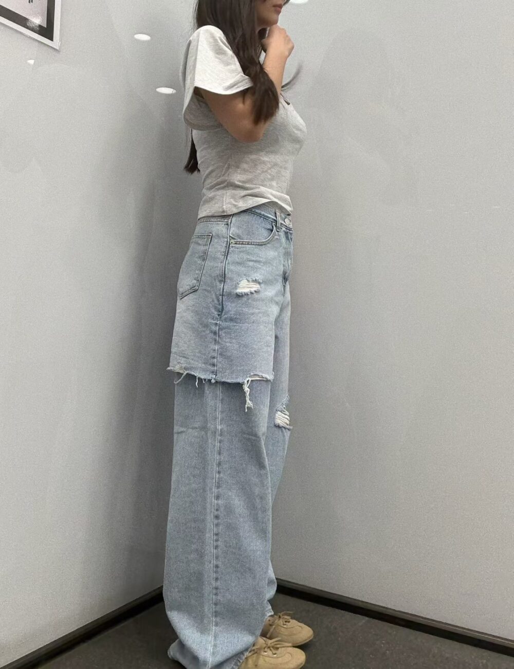 LINE_ALBUM_202646_260605_2 韓國女裝 夏季薄款割破設計牛仔褲 #1249