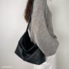 LINE_NOTE_260611_37 bucks&leather 經典磁吸扣肩背包/特大款