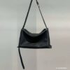 LINE_NOTE_260611_45 bucks&leather 經典磁吸扣肩背包/中款