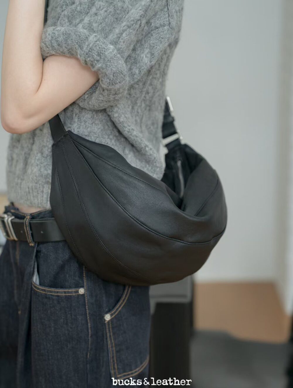 LINE_NOTE_260611_64 bucks&leather 皮艇包(大款/小款)
