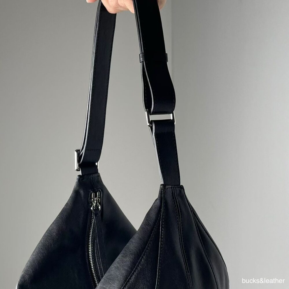 LINE_NOTE_260611_67 bucks&leather 皮艇包(大款/小款)