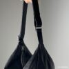 LINE_NOTE_260611_67 bucks&leather 皮艇包(大款/小款)