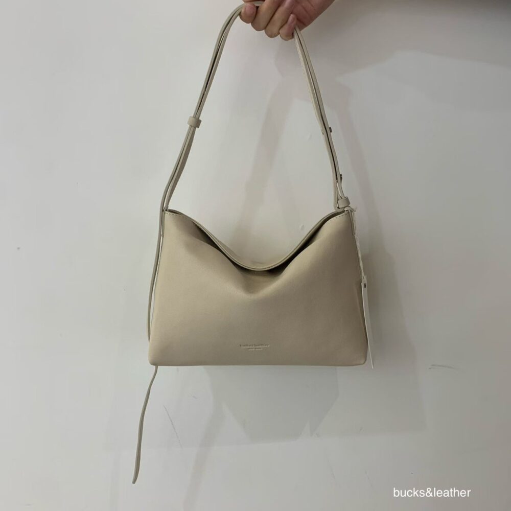 LINE_NOTE_260611_82 bucks&leather 經典磁吸扣單肩包/小款