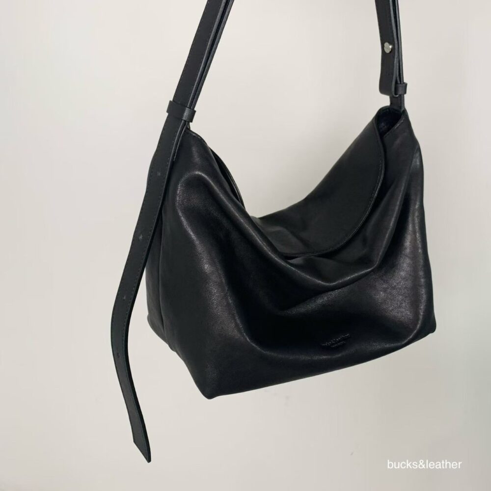 LINE_NOTE_260612_1 bucks&leather 經典磁吸扣單肩包/大款