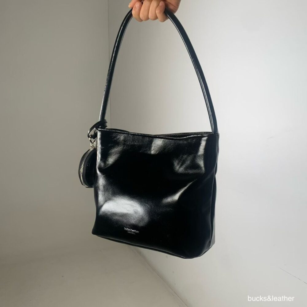 LINE_NOTE_260616_4 bucks&leather 復古肩背方型水桶包