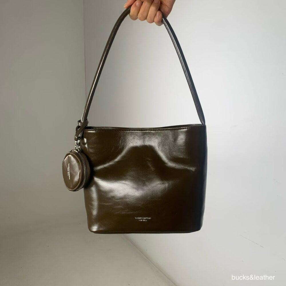 LINE_NOTE_260616_6 bucks&leather 復古肩背方型水桶包