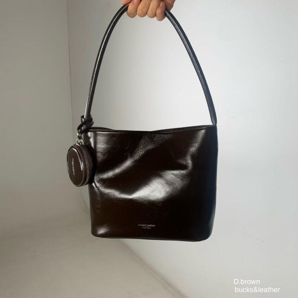 LINE_NOTE_260616_7 bucks&leather 復古肩背方型水桶包