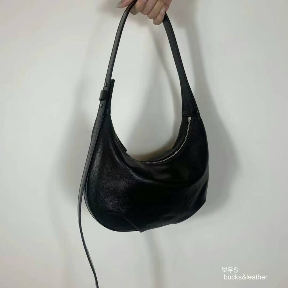 LINE_NOTE_260617_8 bucks&leather 肩背餃子包 大款/小款