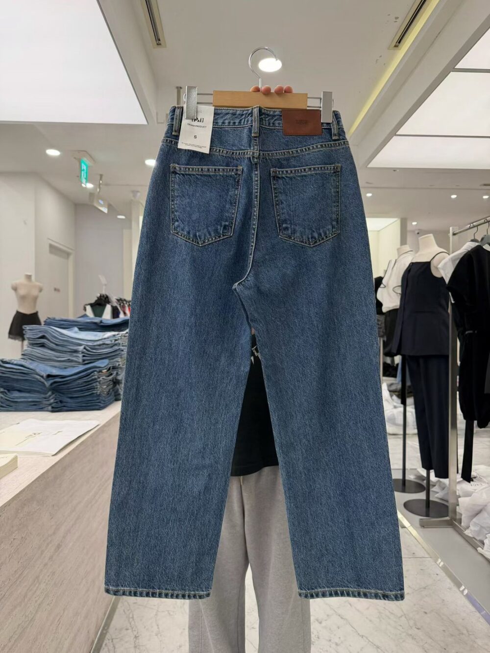 LINE_ALBUM_2026727_260727_28 #1365 法式寬筒9分牛仔褲