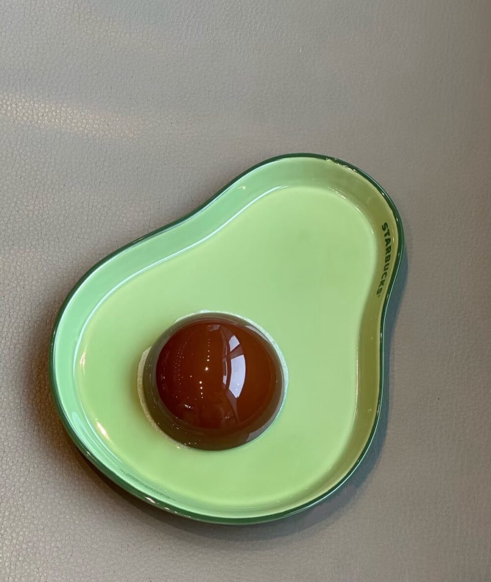 LINE_ALBUM_現貨_260713_26 韓國STARBUCKS可愛酪梨盤子