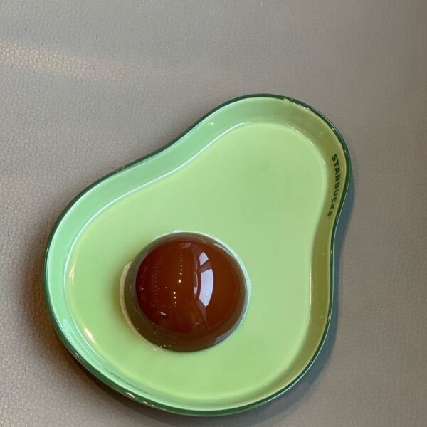 LINE_ALBUM_現貨_260713_26 韓國STARBUCKS可愛酪梨盤子