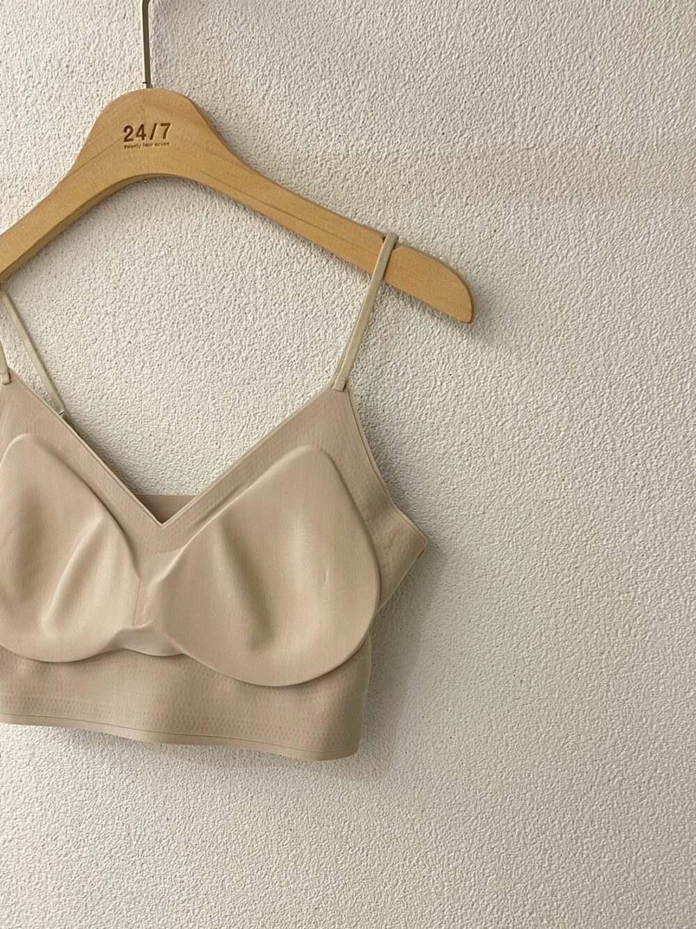 LINE_NOTE_260713_10 韓國女裝 經典熱銷好評冰絲涼感Bra top (可調式)