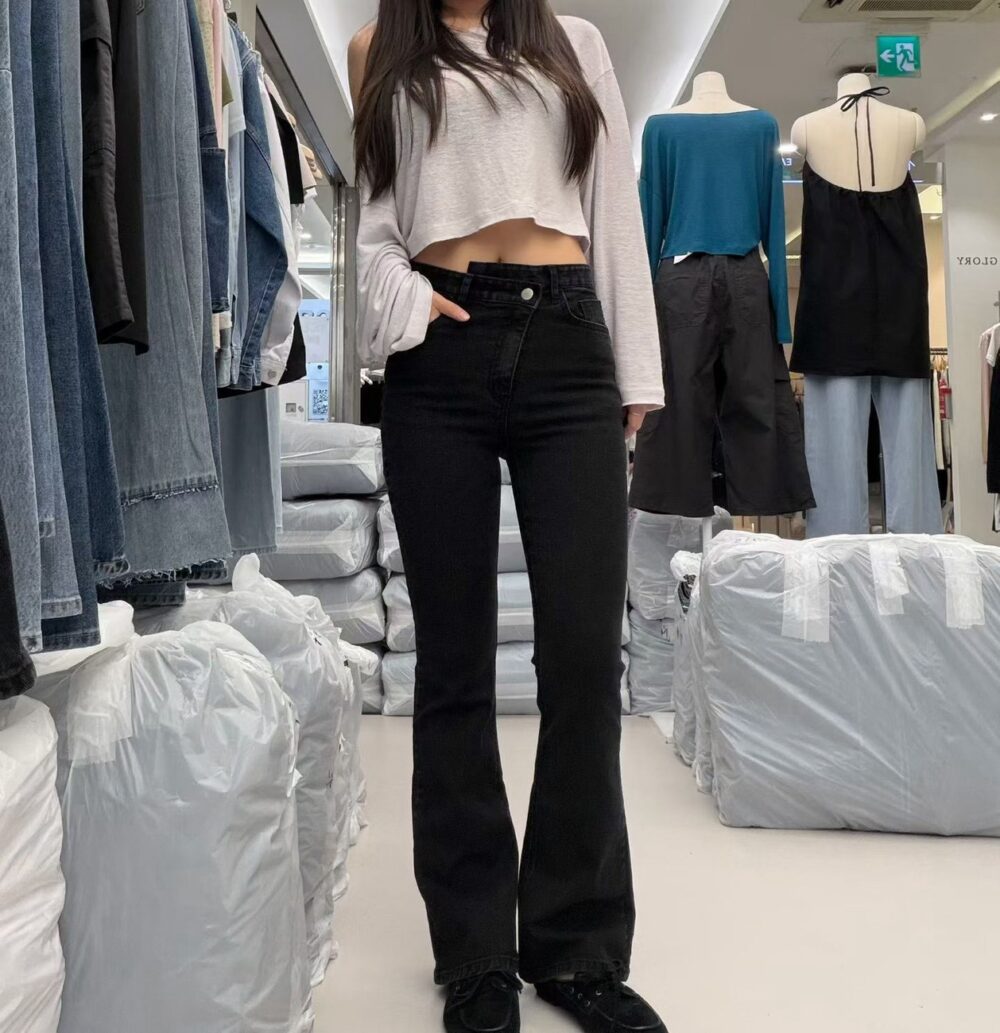 LINE_ALBUM_2026727_260819_12 #2115 彈力直筒牛仔褲