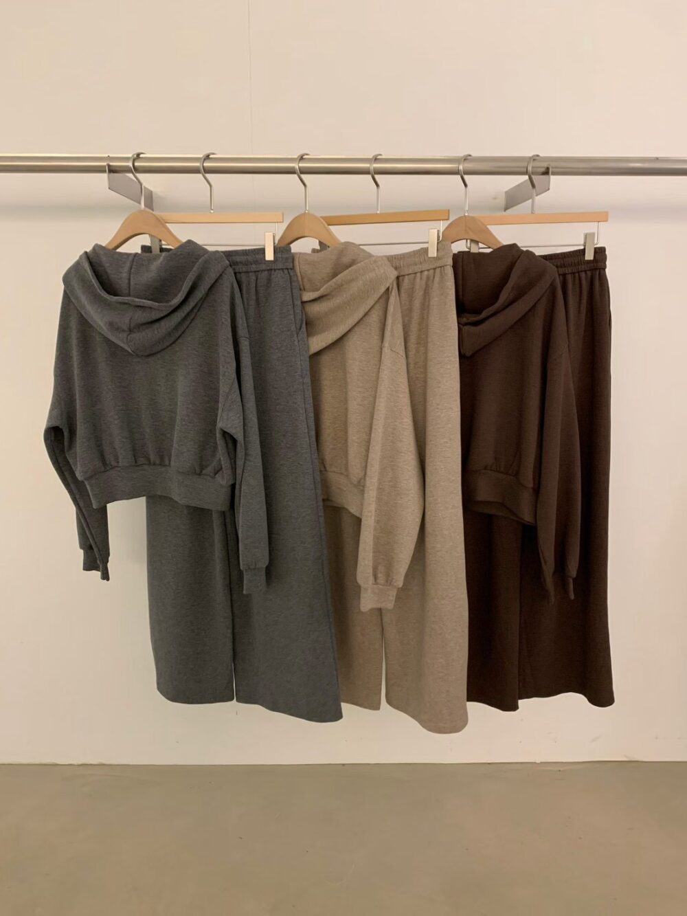 LINE_NOTE_260805_11 韓國女裝 連帽外套+鬆緊長褲套裝