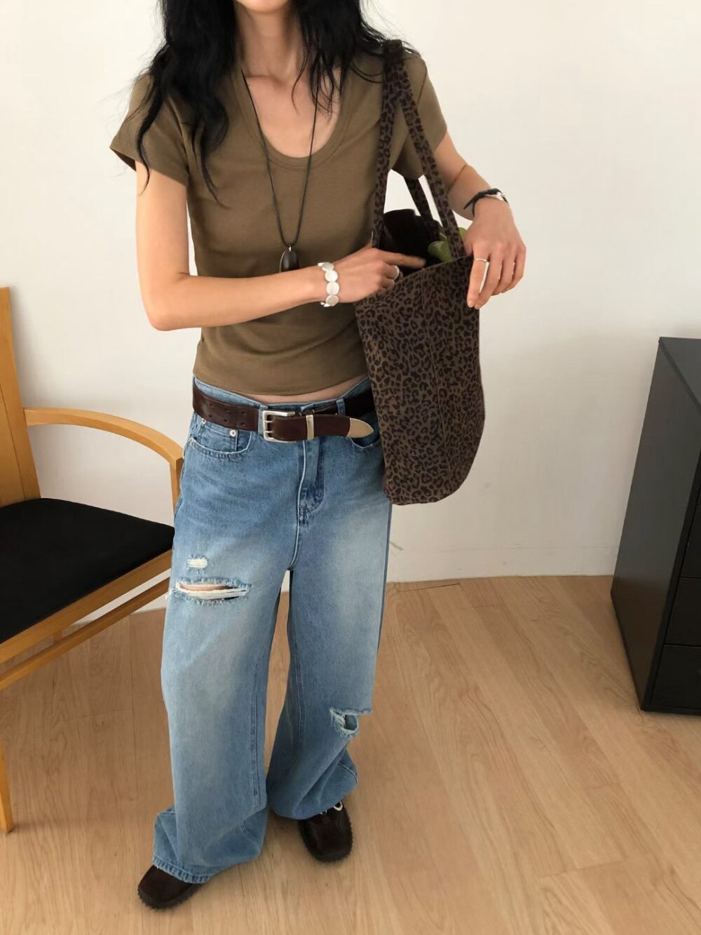 LEONIE 牛皮豹紋托特包