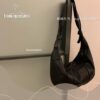 LINE_ALBUM_2026627_260903_1 bucks&leather 扭結肩背包