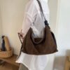 bucks&leather 拉鍊肩背菱角包/小款