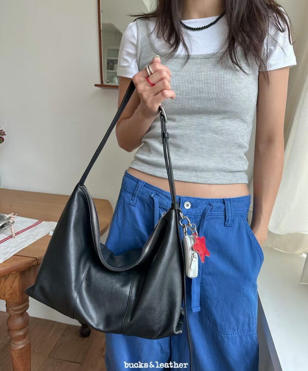 bucks&leather 拉鍊肩背菱角包/小款