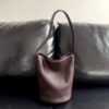bucks&leather 寬肩帶水桶包