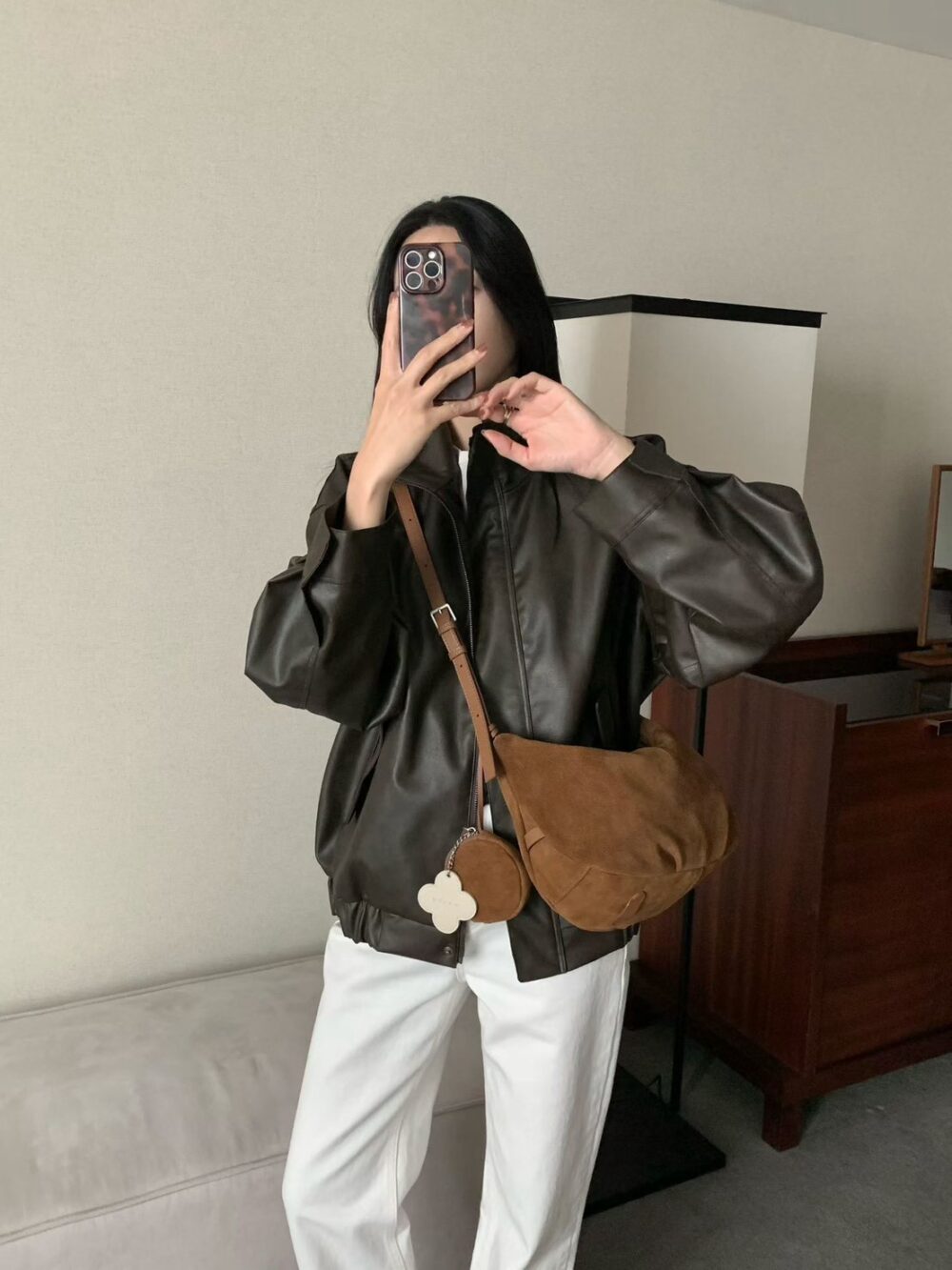 🍂麂皮肩背半月包
