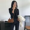 🍂 翻蓋麂皮肩背包